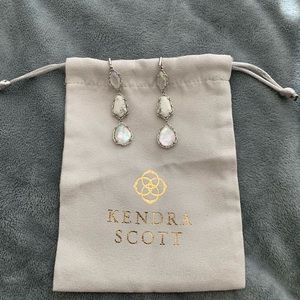 Gwenyth Linear Earrings in White Mix